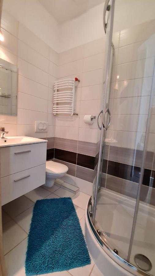 Bela - pokoje z aneksami i apartamenty BON Kołobrzeg Zewnętrze zdjęcie
