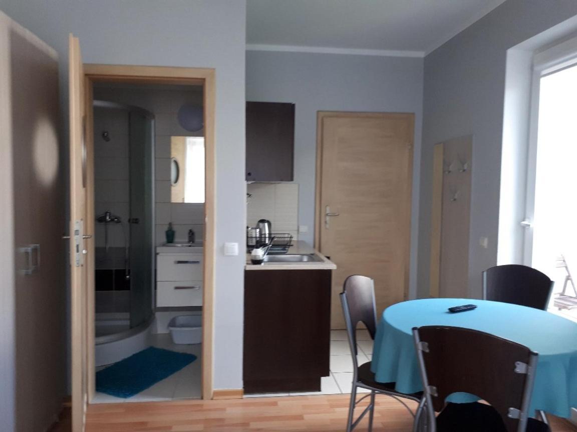 Bela - pokoje z aneksami i apartamenty BON Kołobrzeg Zewnętrze zdjęcie